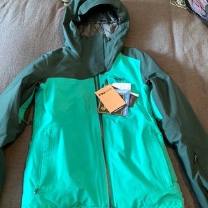 Outdoor research. Womens tungsten jacket. Great for snowboarding/skiing. Gortex